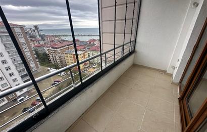 C21 UZMAN’dan HALİÇPARK SİTESİ KİRALIK 3+1