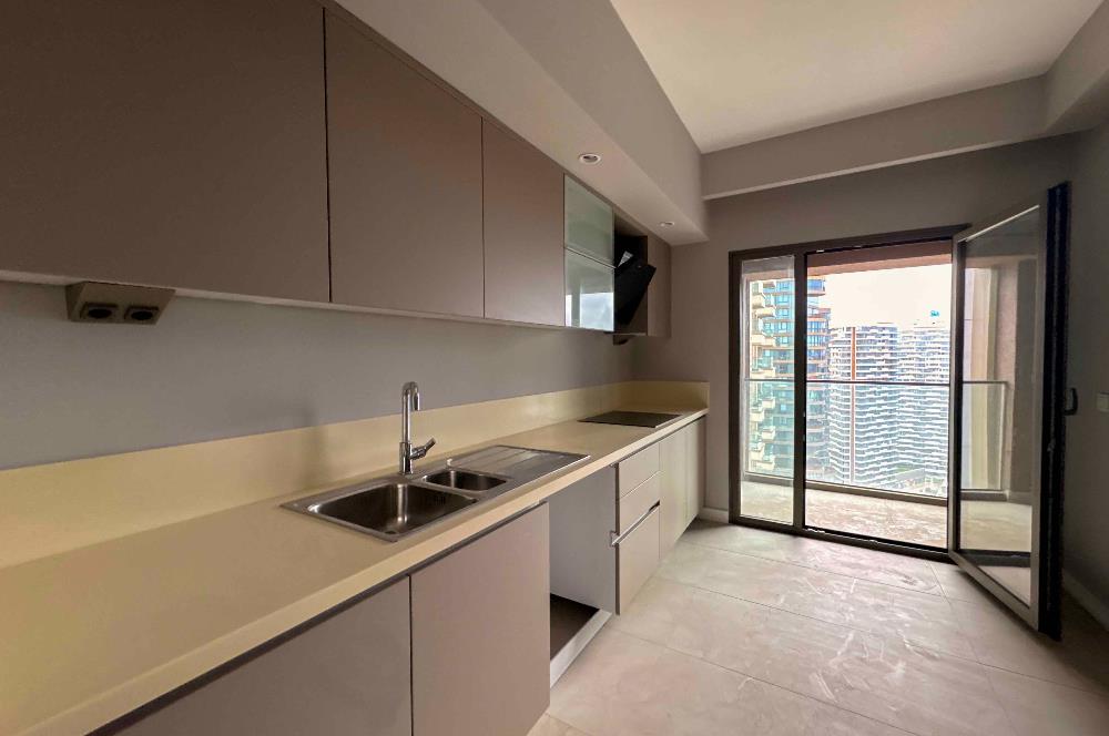 C21 ROOF/ 6.ETAPTA FULL ÇAMLICA MANZARALI 3+1 KİRALIK DAİRE