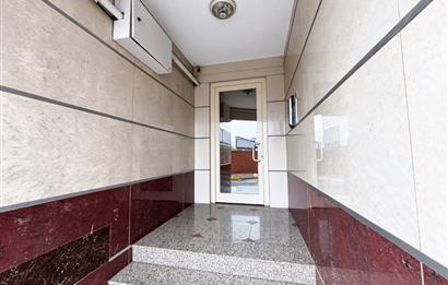Fenerbahçe Kalamış'ta Eşyalı Kiralık Ofis