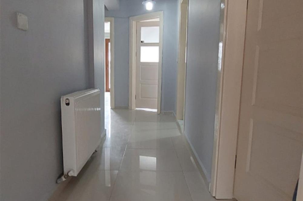 Fikri Altay Mah. Geniş 2+1 Kapalı Mutfak Önü Açık Kiralık Daire