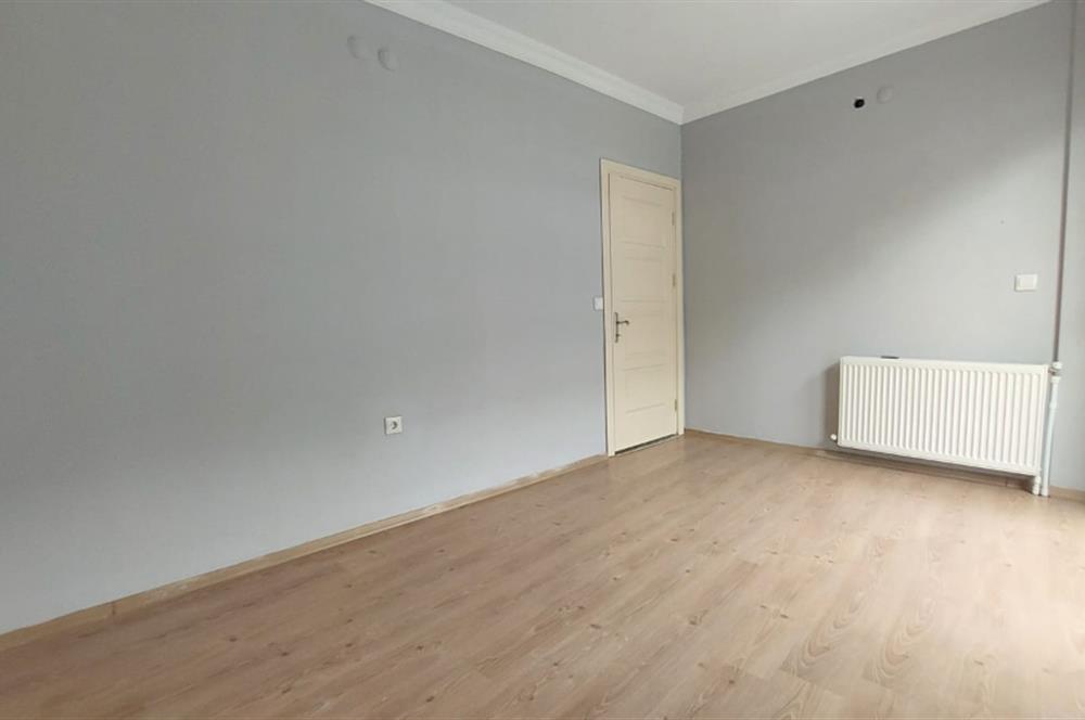 Fikri Altay Mah. Geniş 2+1 Kapalı Mutfak Önü Açık Kiralık Daire