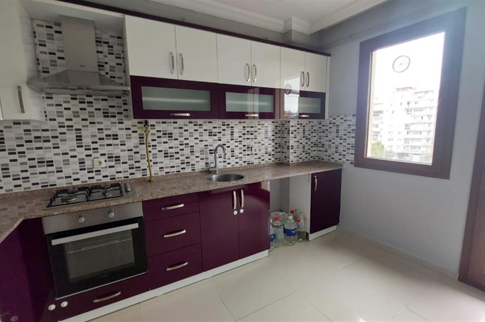 Fikri Altay Mah. Geniş 2+1 Kapalı Mutfak Önü Açık Kiralık Daire