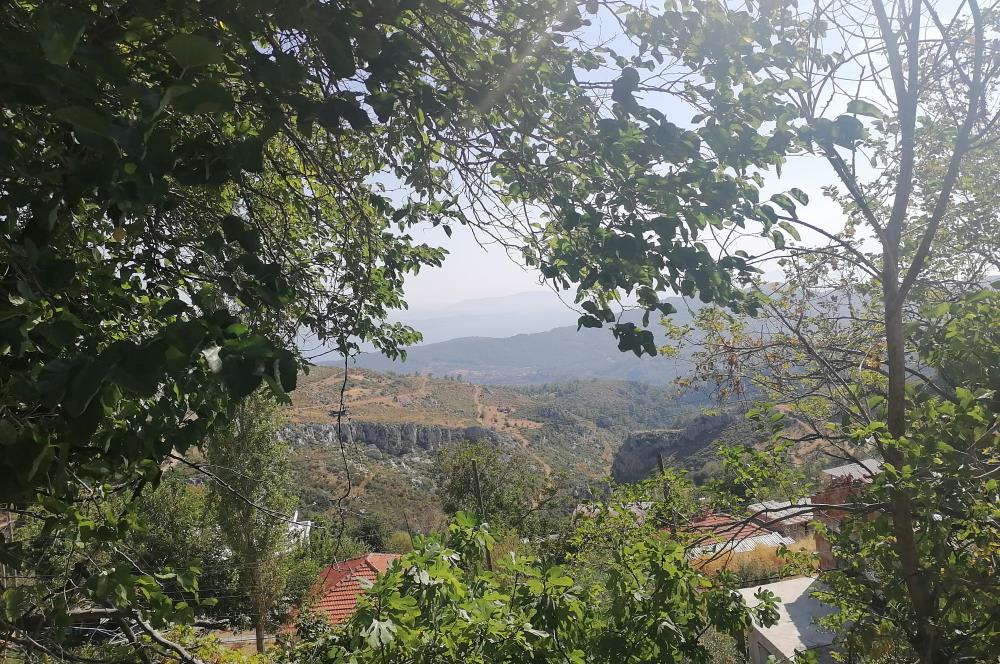 Zeytinköy'de Deniz Manzaralı, İmarlı 2064m² Arsa