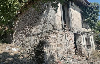 Zeytinköy'de Deniz Manzaralı, İmarlı 2064m² Arsa