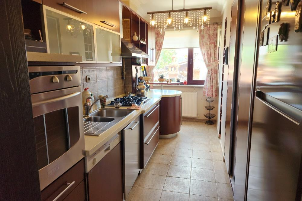 C21 Neodan Bebek'te Sahile Adım Mesafesinde Prestijli 3+1 Daire