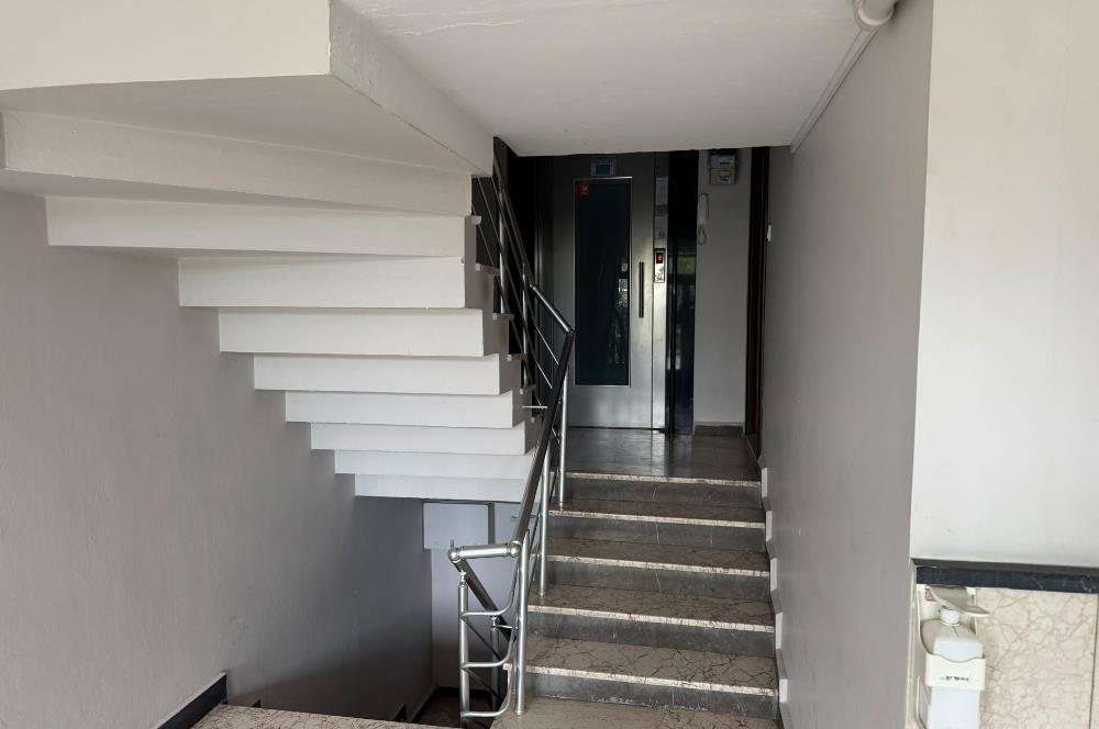 KAMP YOLU CADDESİNDE ÇOK GENİŞ VE FERAH SATILIK 3+1