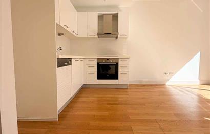Fikirtepe Teknik Yapı'da Boş 1+1 Daire - 45m² Net