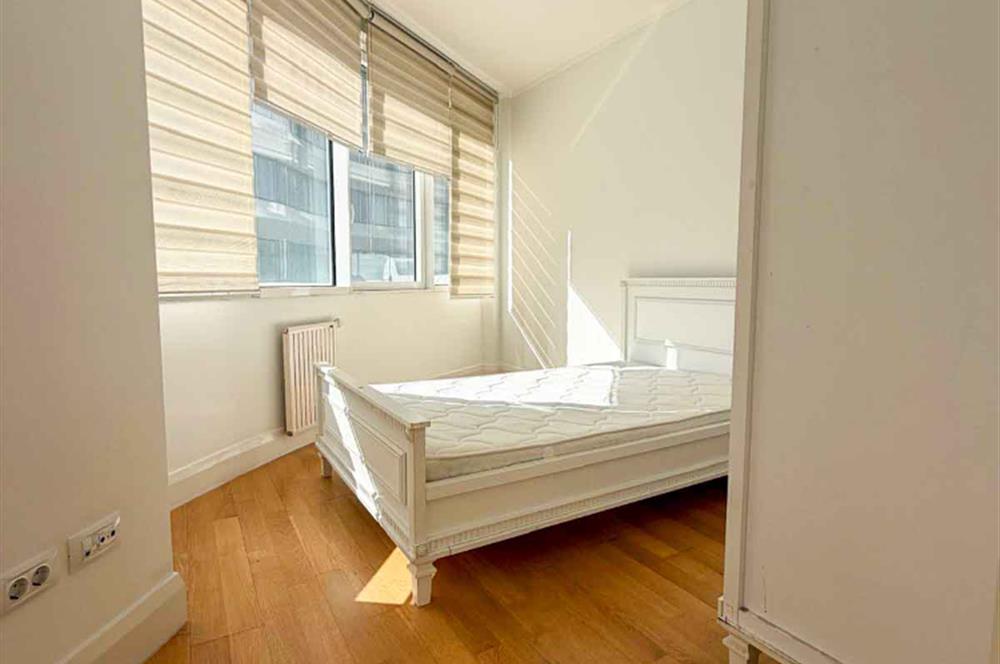 Fikirtepe Teknik Yapı'da Boş 1+1 Daire - 45m² Net