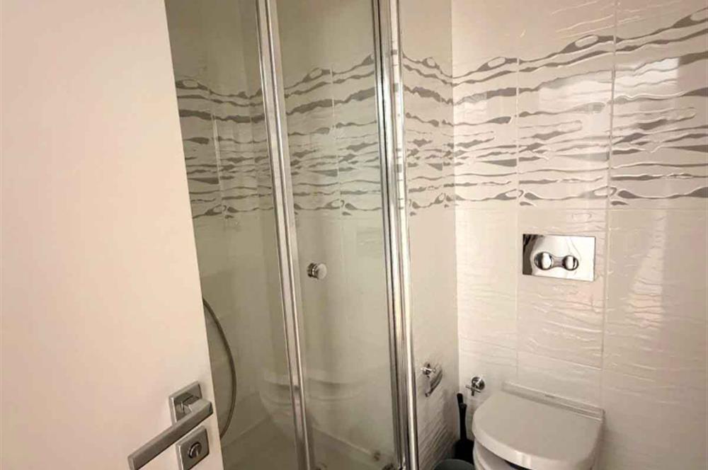 Fikirtepe Teknik Yapı'da Boş 1+1 Daire - 45m² Net