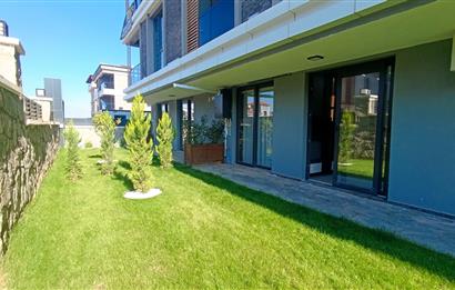 C21 LOFT'TAN SERVERGAZİ'DE HAVUZLU SİTEDE EŞYALI SATILIK 1+1