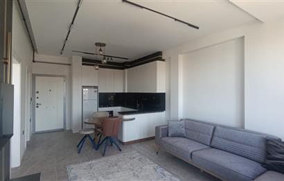 C21 LOFT'TAN SERVERGAZİ'DE HAVUZLU SİTEDE EŞYALI SATILIK 1+1
