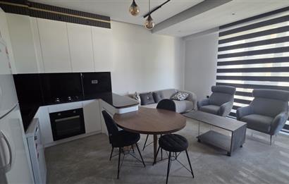 C21 LOFT'TAN SERVERGAZİ'DE HAVUZLU SİTEDE EŞYALI SATILIK 1+1