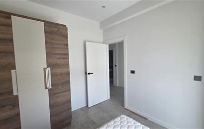 C21 LOFT'TAN SERVERGAZİ'DE HAVUZLU SİTEDE EŞYALI SATILIK 2+1