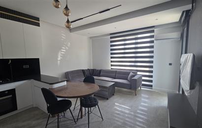 C21 LOFT'TAN SERVERGAZİ'DE HAVUZLU SİTEDE EŞYALI SATILIK 2+1