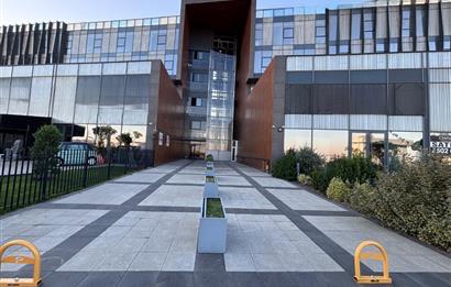BEYTEPE’DE PRESTİJLİ BİNADA ÇİFT GİRİŞLİ SATILIK TİCARİ MÜLK