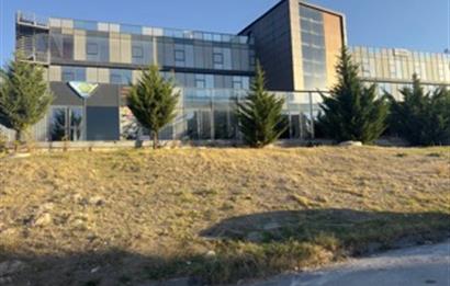 BEYTEPE’DE PRESTİJLİ BİNADA ÇİFT GİRİŞLİ SATILIK TİCARİ MÜLK