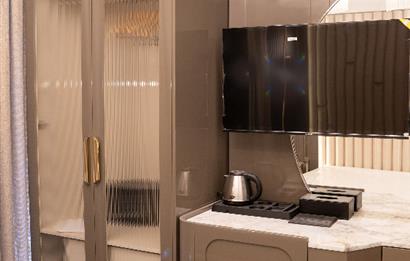 FATİH TİYATRO CADDESİ 328 M2 NET SATILIK OTEL