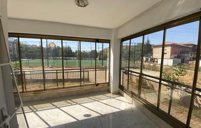 C21 MEVORA'DAN 3+1 YÜKSEK GİRİŞ FERAH OKULA YAKIN DAİRE