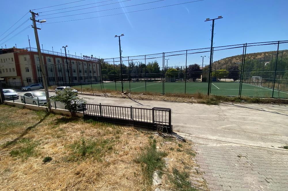 C21 MEVORA'DAN 3+1 YÜKSEK GİRİŞ FERAH OKULA YAKIN DAİRE