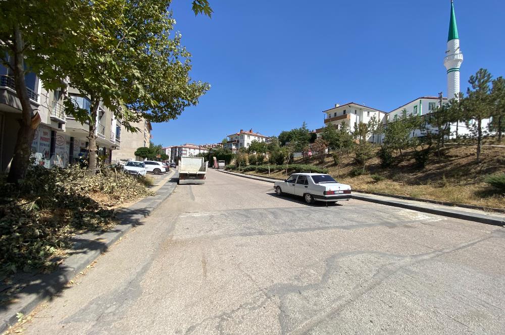 C21 MEVORA'DAN 3+1 YÜKSEK GİRİŞ FERAH OKULA YAKIN DAİRE