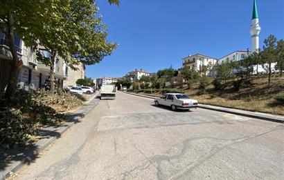 C21 MEVORA'DAN 3+1 YÜKSEK GİRİŞ FERAH OKULA YAKIN DAİRE