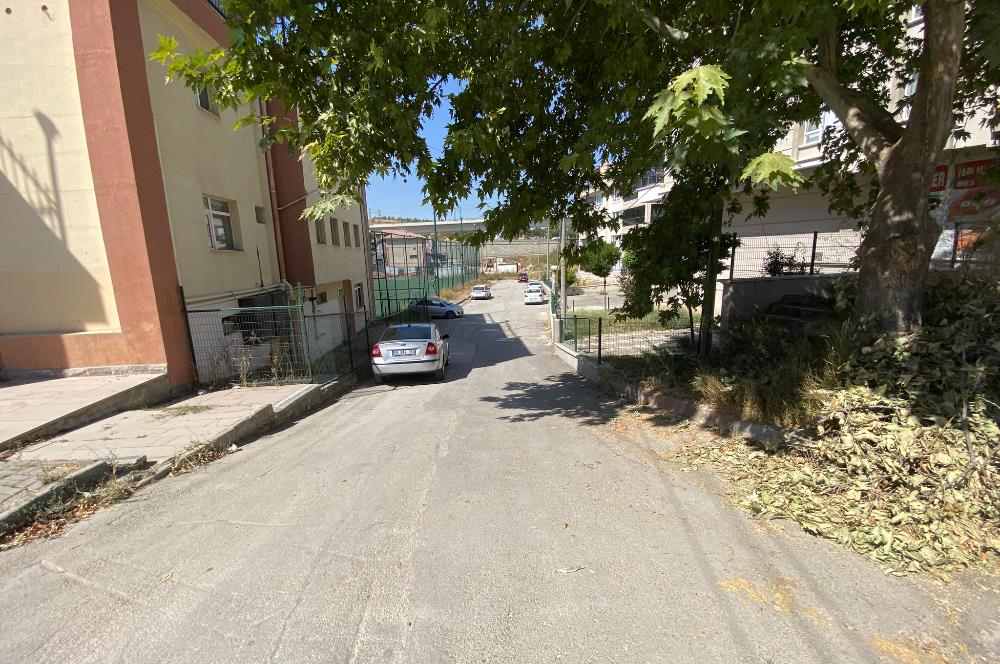 C21 MEVORA'DAN 3+1 YÜKSEK GİRİŞ FERAH OKULA YAKIN DAİRE