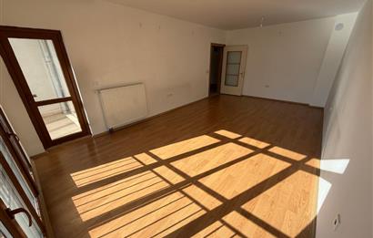 ALTIAĞAÇTA GENİŞ ODALI BALKONLU 3+1 KİRALIK DAİRE