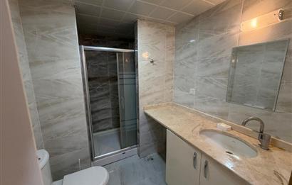 ALTIAĞAÇTA GENİŞ ODALI BALKONLU 3+1 KİRALIK DAİRE