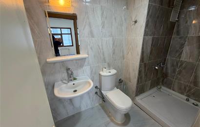 ALTIAĞAÇTA GENİŞ ODALI BALKONLU 3+1 KİRALIK DAİRE