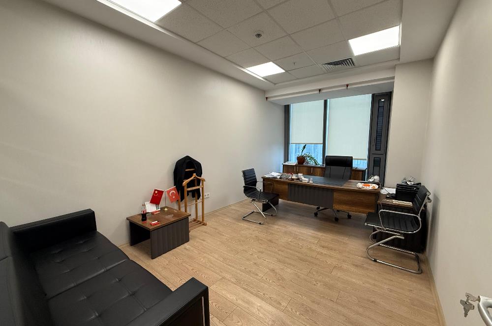 Skyland Kiralık 597m2 Teraslı Ofis Vadistanbul Seba