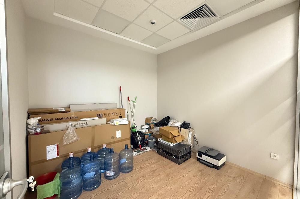 Skyland Kiralık 597m2 Teraslı Ofis Vadistanbul Seba