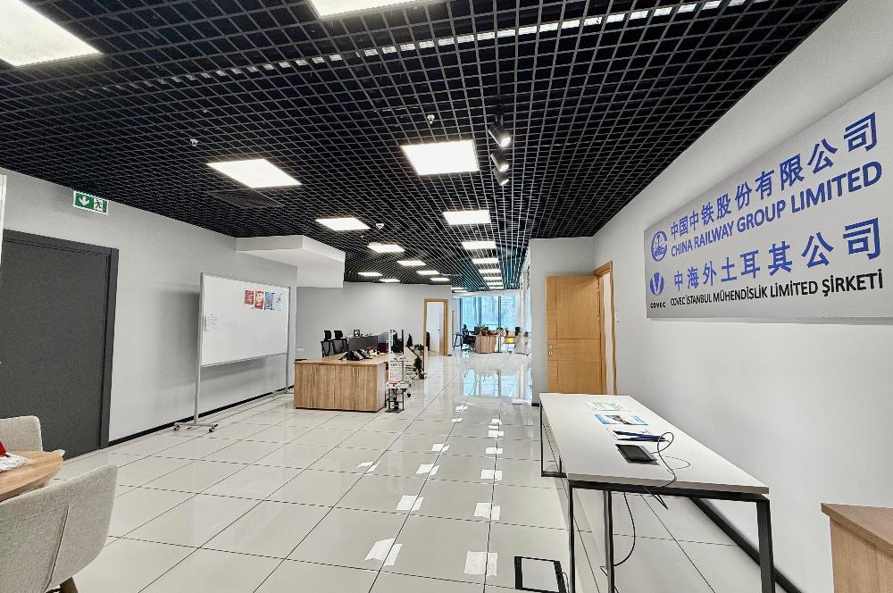 Skyland Kiralık 597m2 Teraslı Ofis Vadistanbul Seba