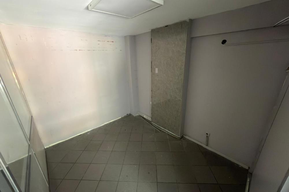 KÜÇÜKESAT'TA CADDE ÜZERİ TABELA DEĞERİ YÜKSEK İŞYERİ