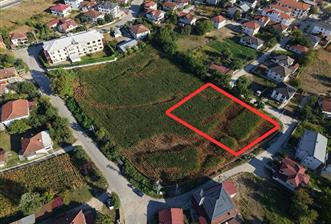 AKYAZI İNÖNÜ'DE BÜYÜME AVANTAJLI 1981 M2 ARSA - 1 - 37935