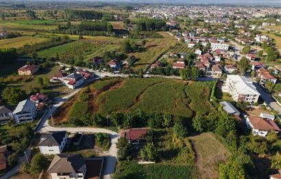 AKYAZI İNÖNÜ'DE BÜYÜME AVANTAJLI 1981 M2 ARSA
