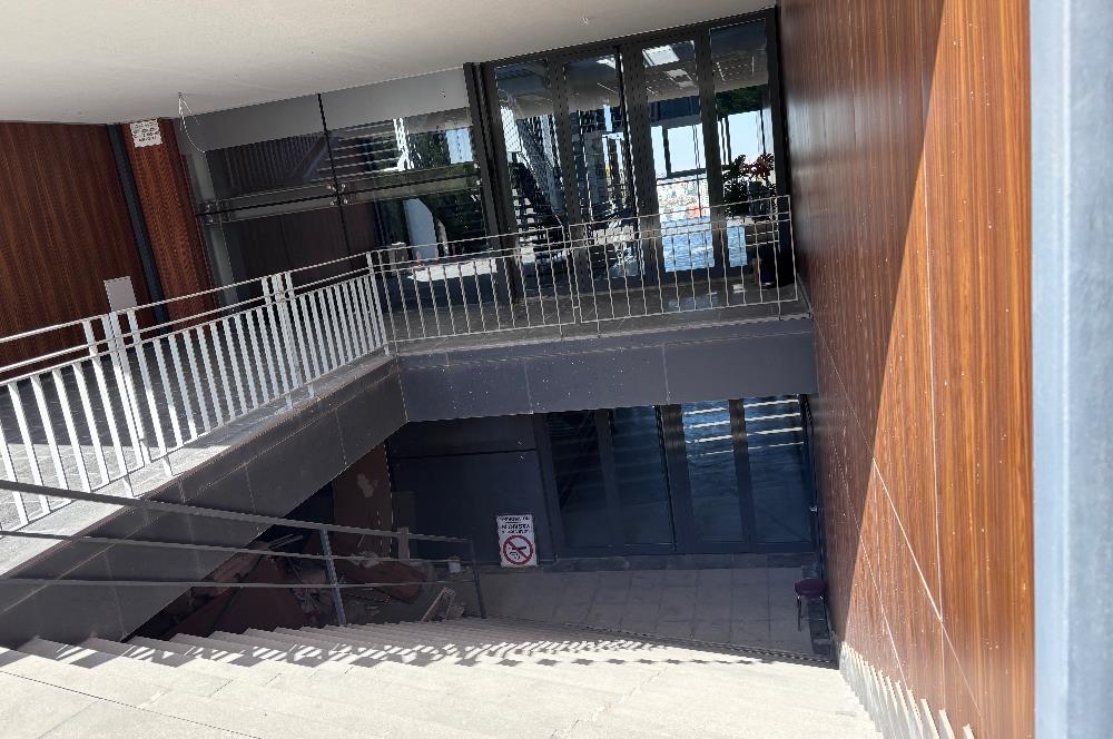 BEYTEPE’DE PRESTİJLİ BİNADA ÇİFT GİRİŞLİ SATILIK TİCARİ MÜLK