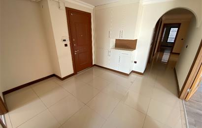 474 ETAP 1.KAT KONUMUNDA ARA KAT TAPULU KREDİYE UYGUN 4+1