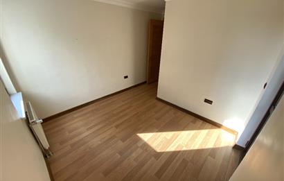 474 ETAP 1.KAT KONUMUNDA ARA KAT TAPULU KREDİYE UYGUN 4+1