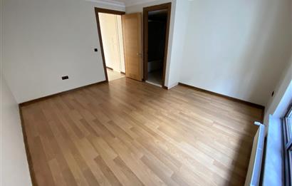 474 ETAP 1.KAT KONUMUNDA ARA KAT TAPULU KREDİYE UYGUN 4+1