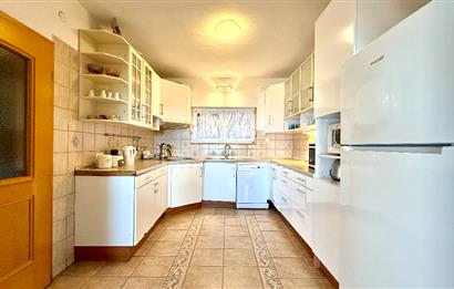 Datça Özbel'de Deniz Manzaralı 4+1 Yıllık Kiralık İkiz Villa