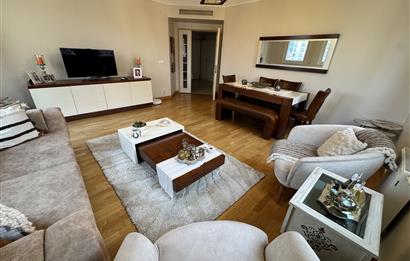 KOZYATAĞI BAYTUR KONUTLARINDA HAVUZ CEPHELİ 100 M² NET 3+1