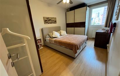KOZYATAĞI BAYTUR KONUTLARINDA HAVUZ CEPHELİ 100 M² NET 3+1