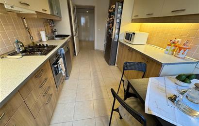 KOZYATAĞI BAYTUR KONUTLARINDA HAVUZ CEPHELİ 100 M² NET 3+1