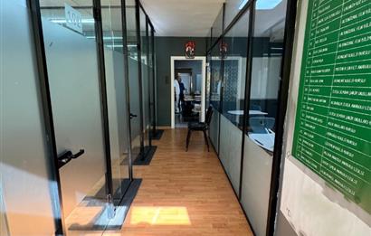 BAĞDAT CADDESİ'NE CEPHELİ KİRALIK 160 M2 NET HER İŞE UYGUN OFİS