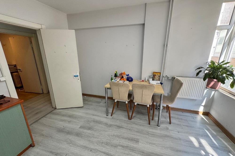 BAĞDAT CADDESİ'NE CEPHELİ KİRALIK 160 M2 NET HER İŞE UYGUN OFİS