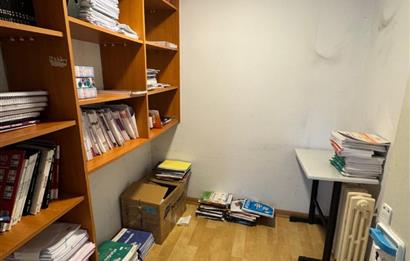 BAĞDAT CADDESİ'NE CEPHELİ KİRALIK 160 M2 NET HER İŞE UYGUN OFİS