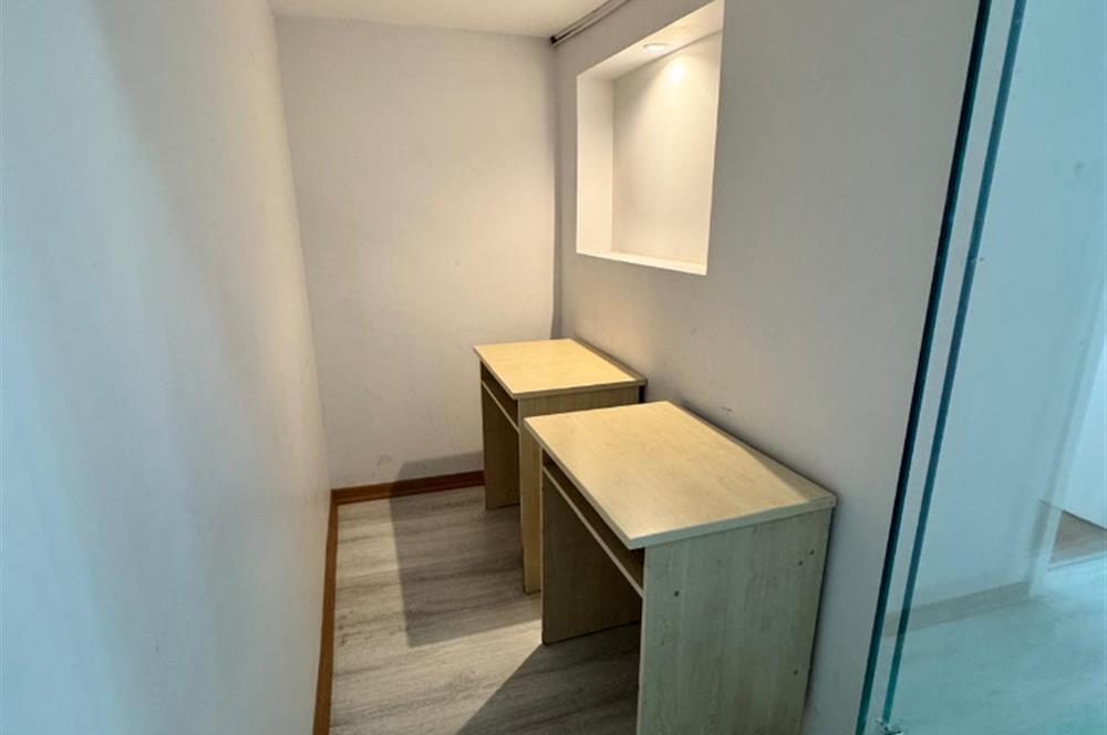 BAĞDAT CADDESİ'NE CEPHELİ KİRALIK 160 M2 NET HER İŞE UYGUN OFİS