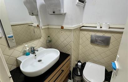 BAĞDAT CADDESİ'NE CEPHELİ KİRALIK 160 M2 NET HER İŞE UYGUN OFİS