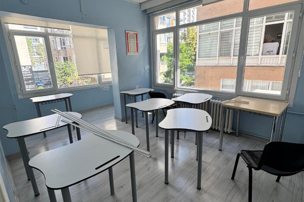 BAĞDAT CADDESİ'NE CEPHELİ KİRALIK 160 M2 NET HER İŞE UYGUN OFİS