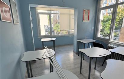 BAĞDAT CADDESİ'NE CEPHELİ KİRALIK 160 M2 NET HER İŞE UYGUN OFİS